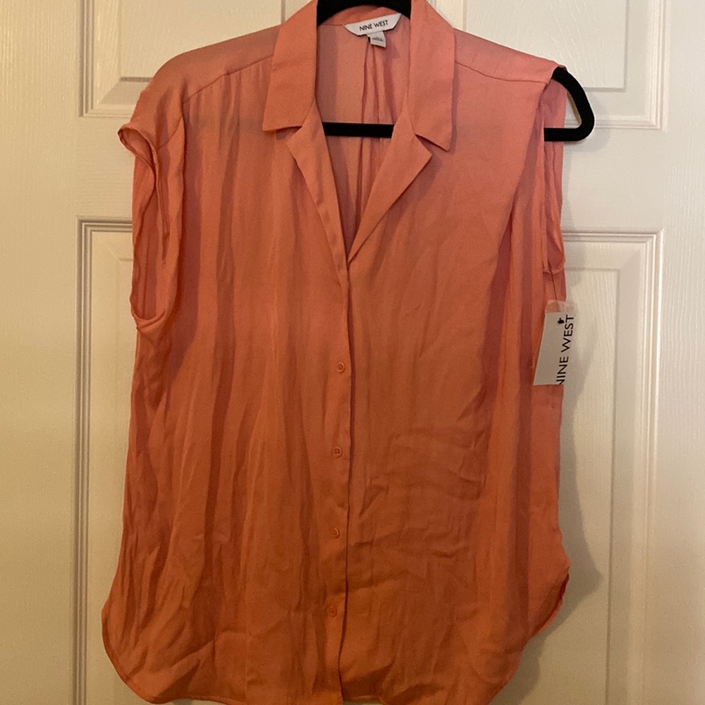 Nine West sleeveless blouse size L NWT